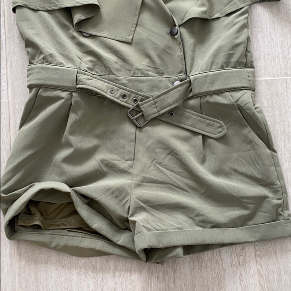 NEW olive safari romper - Picture 3 of 4